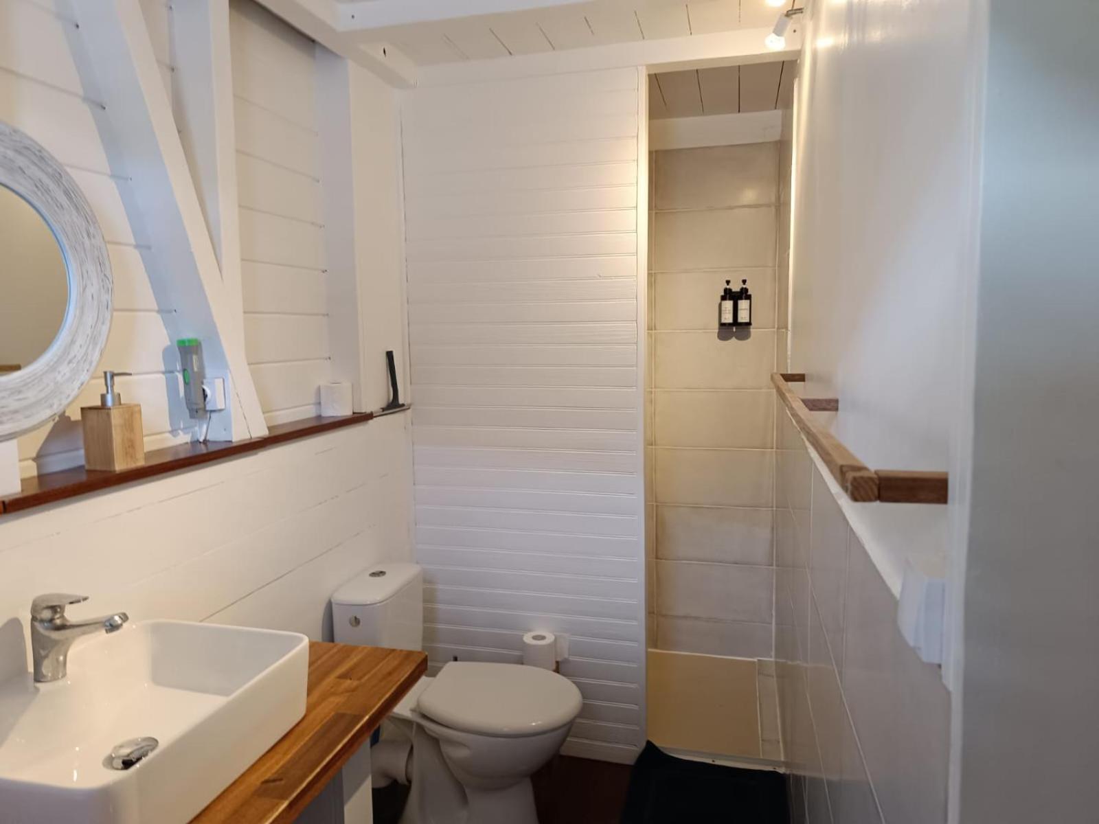 Ti Kaz Anoli Cottage En Bois Avec Vue Sur La Baie Terre-de-Bas Extérieur photo